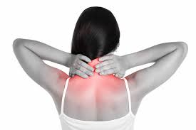 woman receiving chiropractic care